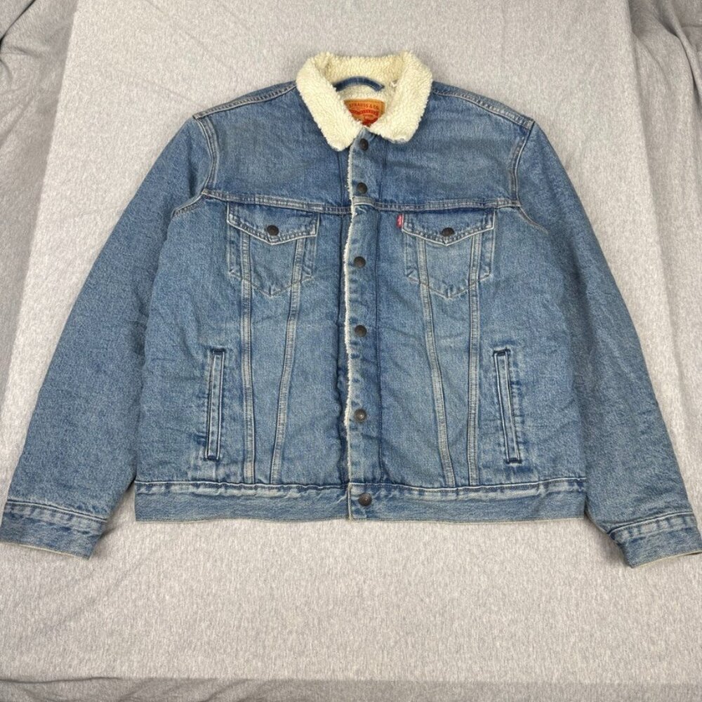 Levis Sherpa Lined Denim Trucker Jacket Mens Size Large Blue Classic Style
